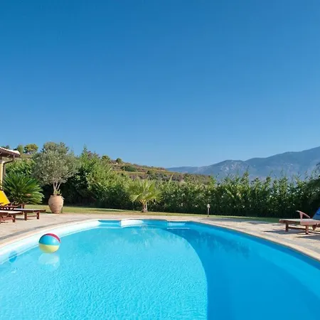 Kleismata Sleeps 6 With Pool Air Con And Wifi Klísmata