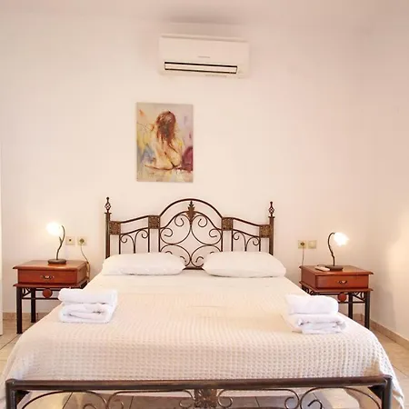 Kleismata Sleeps 6 With Pool Air Con And Wifi Klísmata