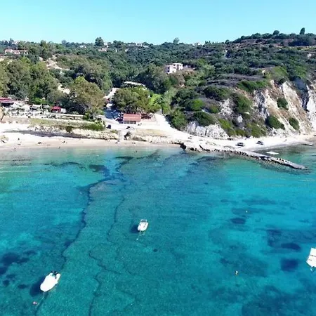 Kleismata Sleeps 6 With Pool Air Con And Wifi *