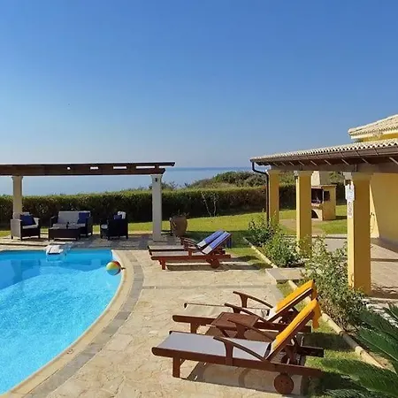 Willa Kleismata Sleeps 6 With Pool Air Con And Wifi