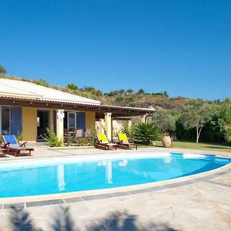 Kleismata Sleeps 6 With Pool Air Con And Wifi * Klísmata
